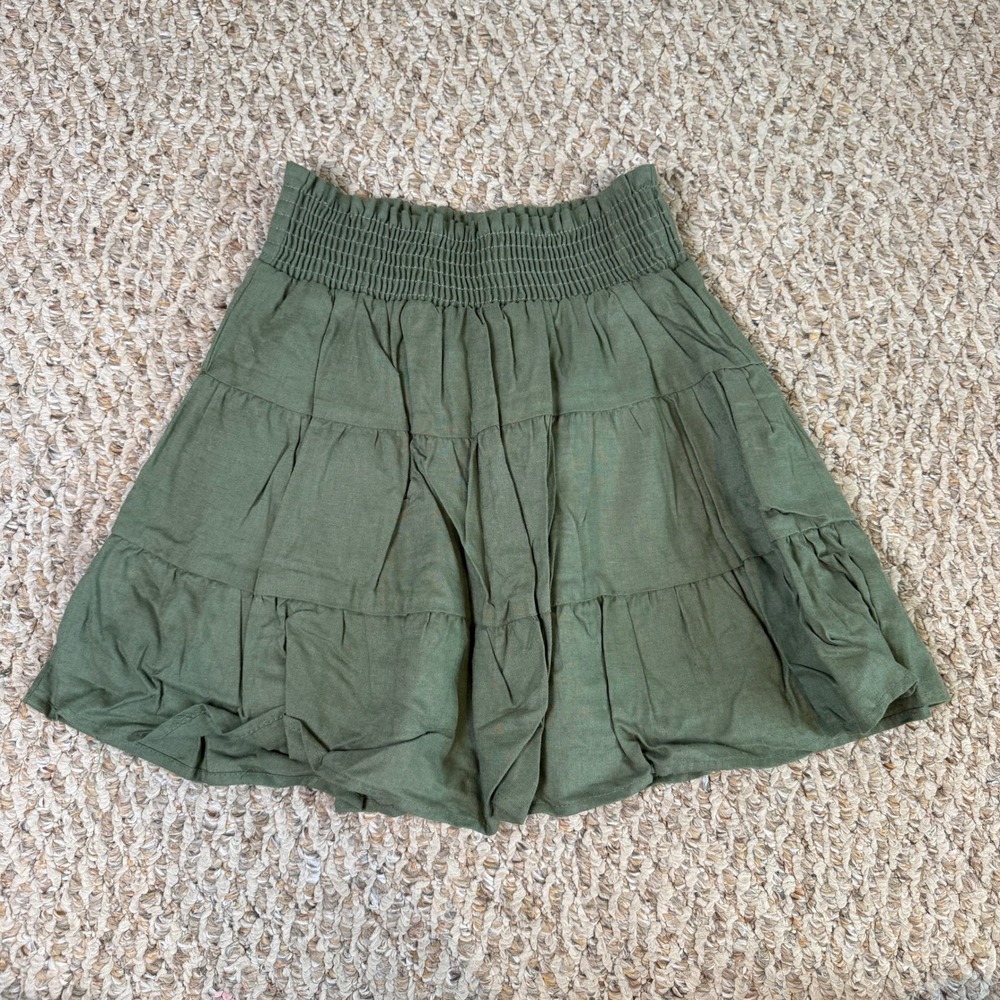 NWT Urban Renewal Urban Outfitters Olive Green Linen Tiered Mini Skirt Women's S